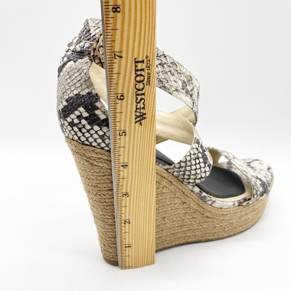 Marc Fisher Leather Animal Print Strappy Woven Heel Wedge 9 - Picture 10 of 14